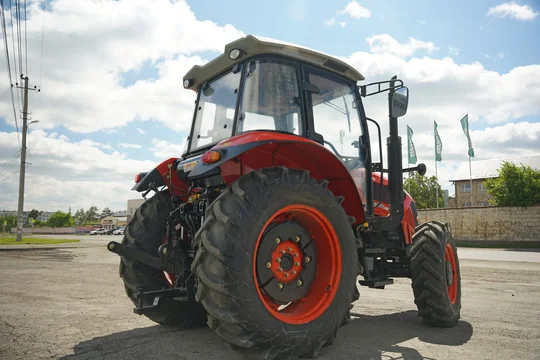 Трактор FL904 (Stage II) 90 л.с.